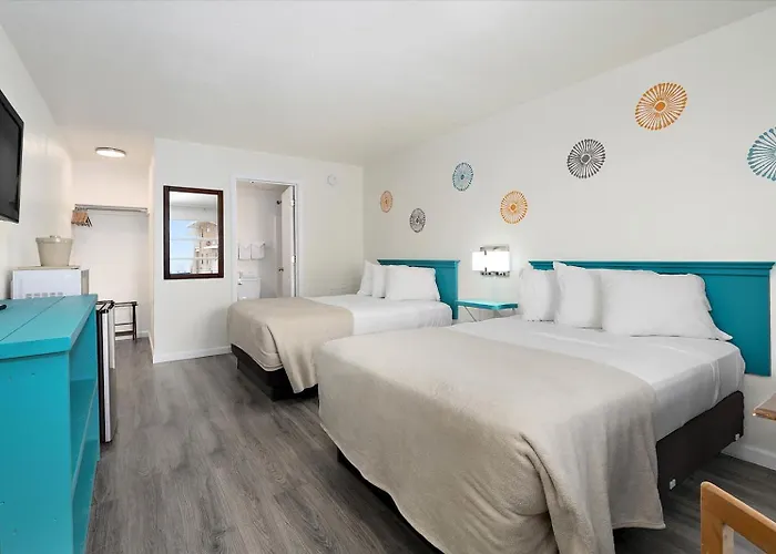 Eden Roc Hotel 3*